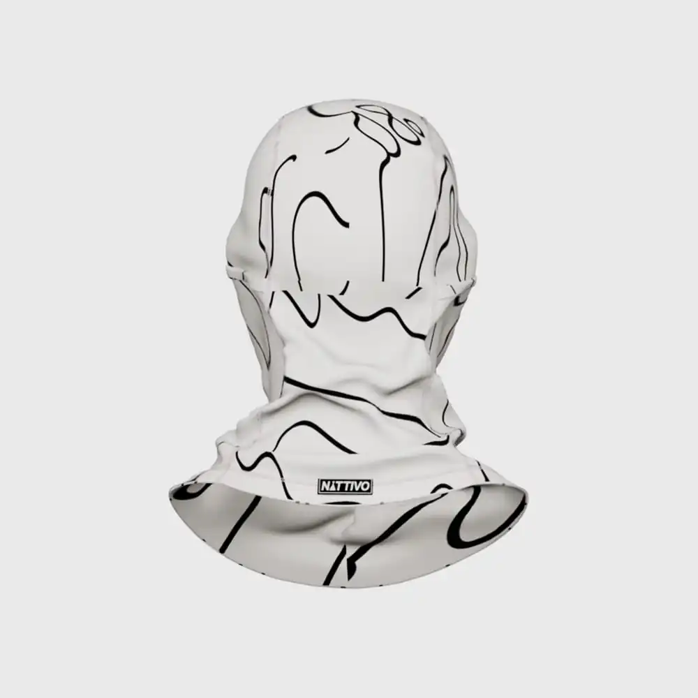 Bufanda Nattivo con diseño abstracto en blanco y negro para protección y estilo.